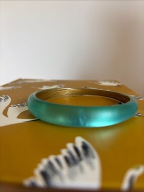 ALEXIS BITTAR skinny lucite bangle, Gold + Turquoise